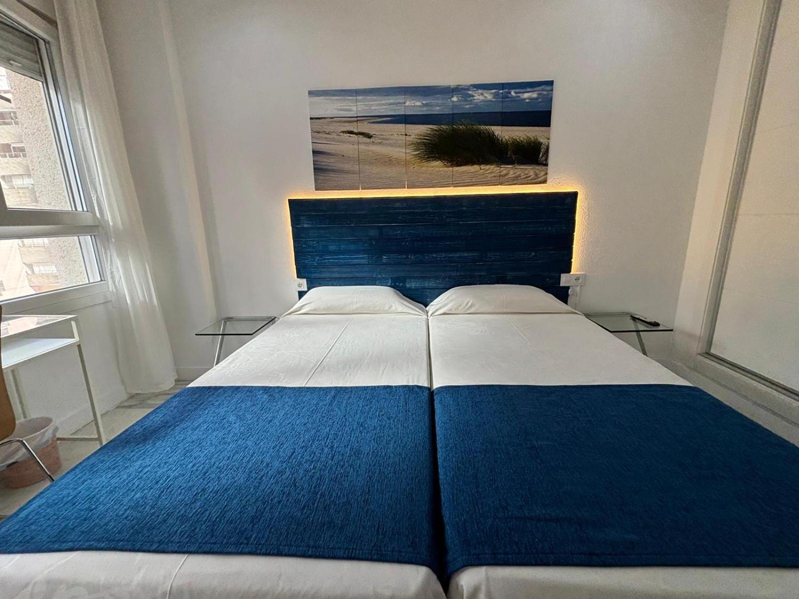 Apartamentos Turisticos Imar كاديز المظهر الخارجي الصورة