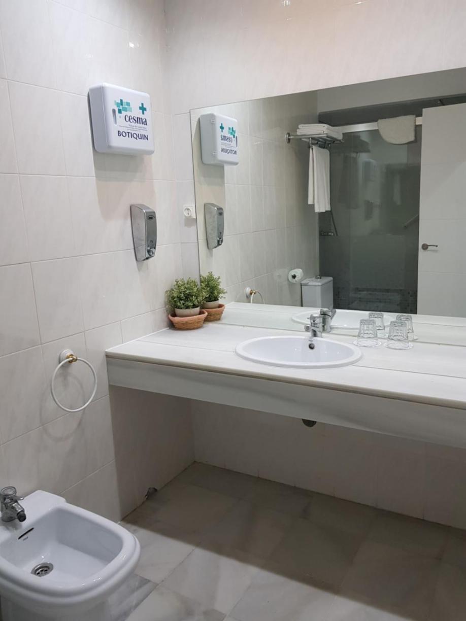 Apartamentos Turisticos Imar كاديز المظهر الخارجي الصورة