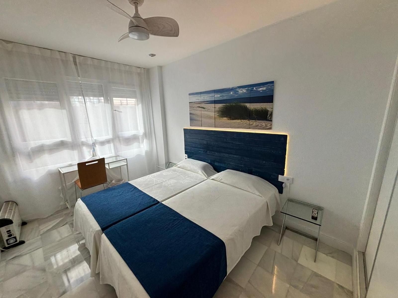 Apartamentos Turisticos Imar كاديز المظهر الخارجي الصورة