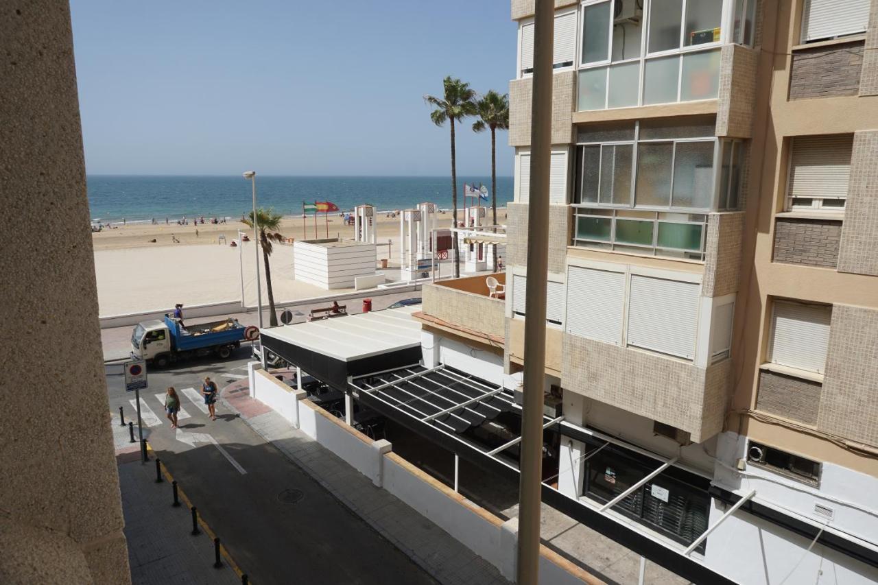 Apartamentos Turisticos Imar كاديز المظهر الخارجي الصورة